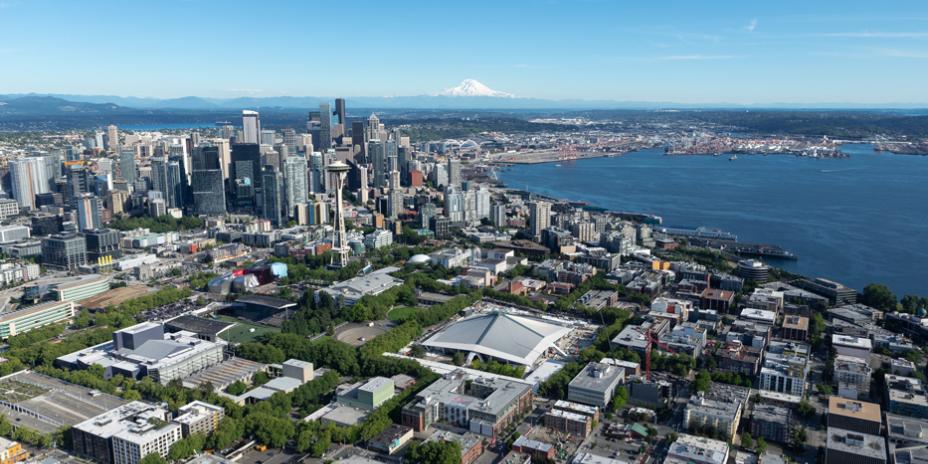Aerial view of Seattle from Queen Anne