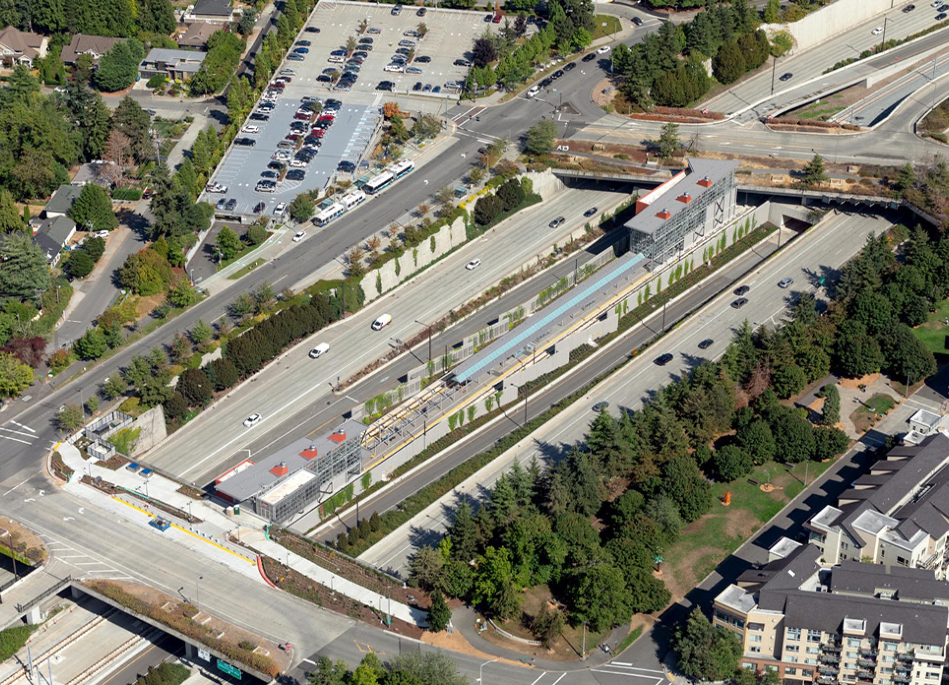 Aerial view of the Mercer Island transit station.